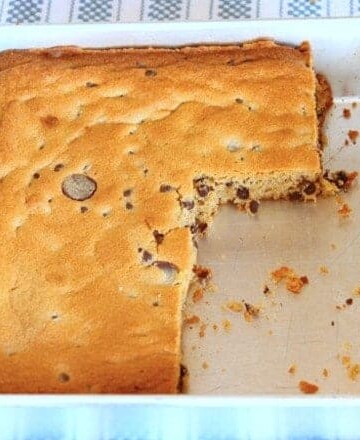 Gluten-free chocolate chip peanut butter bars in a pan.